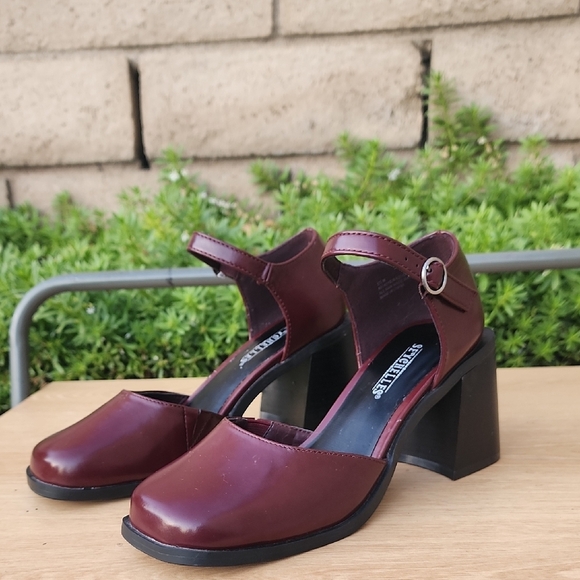 NWOT SEYCHELLES BURGUNDY ANKLE STRAP HEELS SIZE 5.5 - Picture 1 of 12